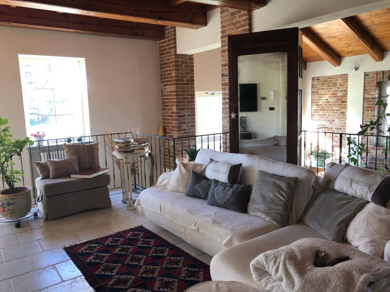Villagaia Country House Montafia 外观 照片